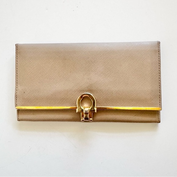 Salvatore Ferragamo Handbags - Salvatore Ferragamo Gancini Logo Beige Leather Long Continental Wallet